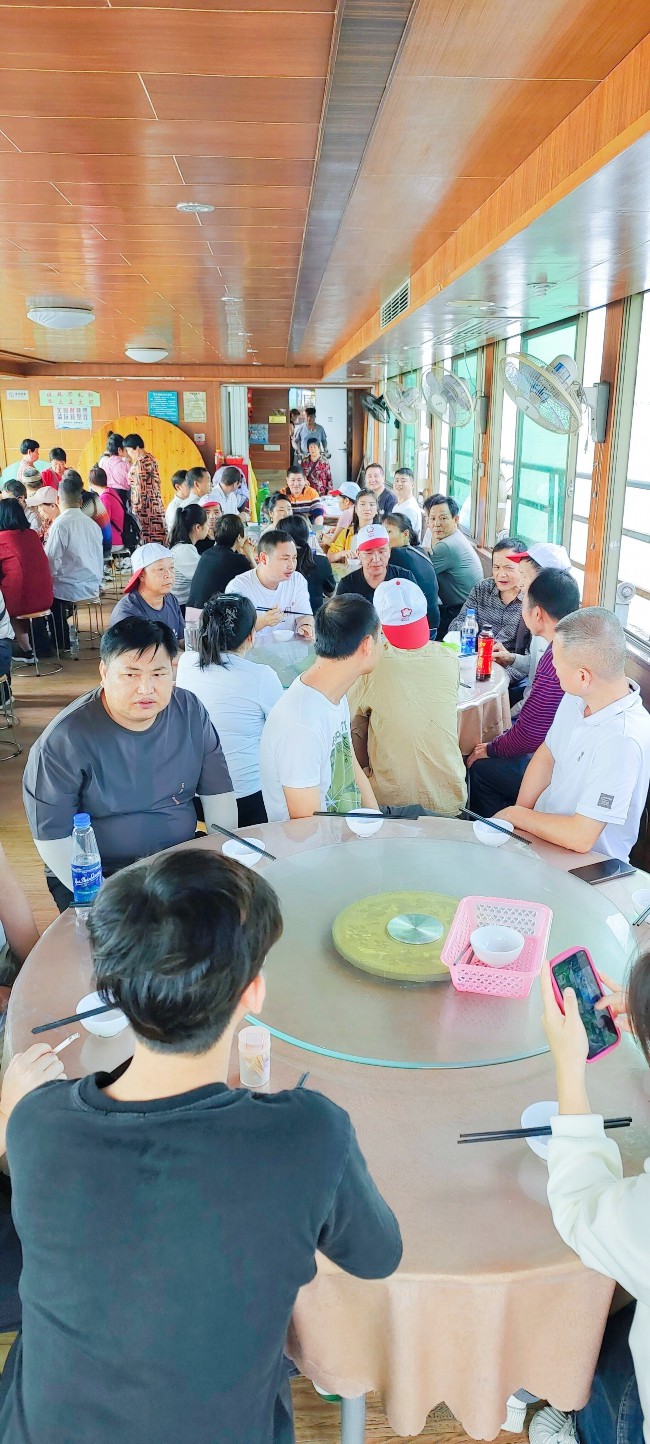 1698828351132784.jpg 清遠兩日游船上用餐.jpg